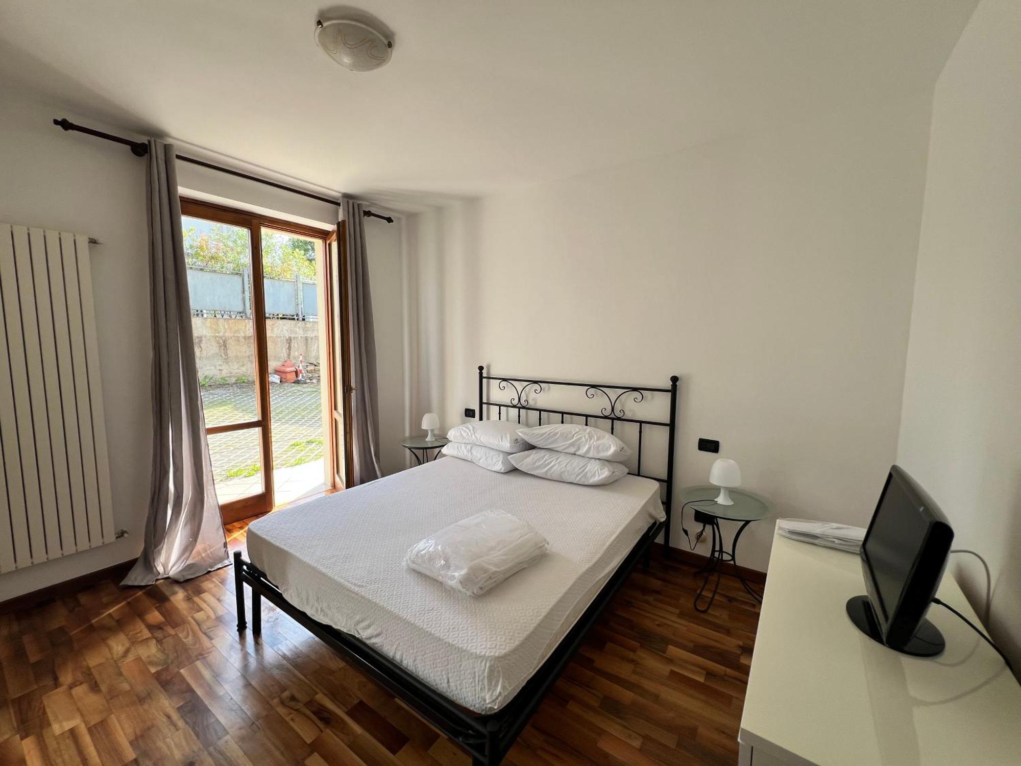Magic Desenzano Apartment Дезенцано-дель-Гарда Экстерьер фото